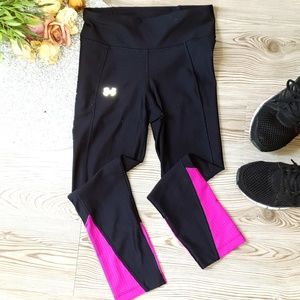 Under Armour Black Pink Leggings Capri